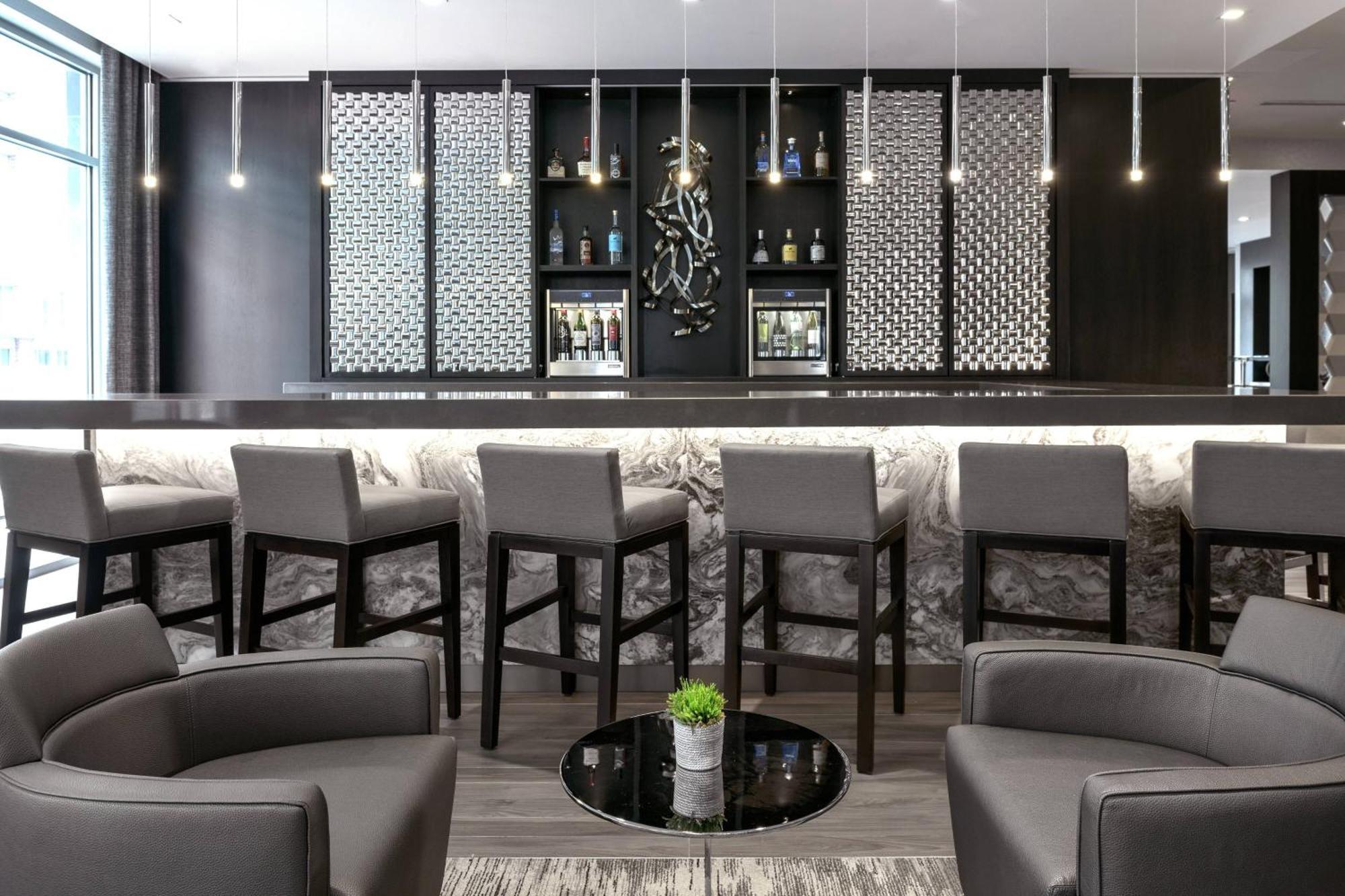 Ac Hotel By Marriott Boston North Medford Εξωτερικό φωτογραφία